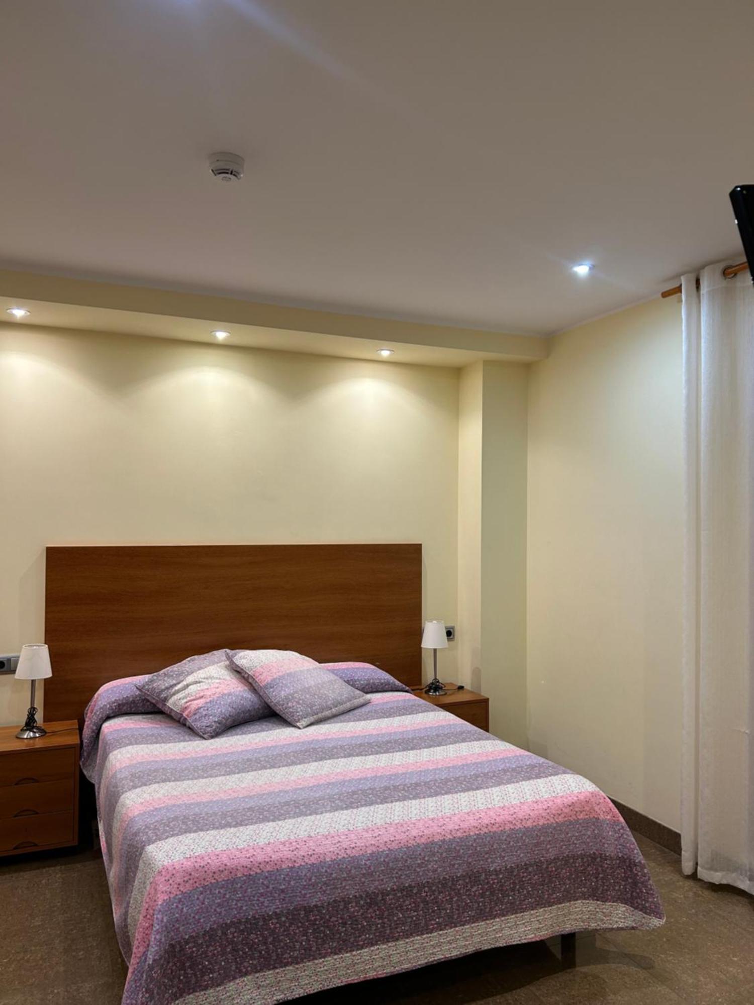 Hostal La Tina El Port De La Selva 외부 사진