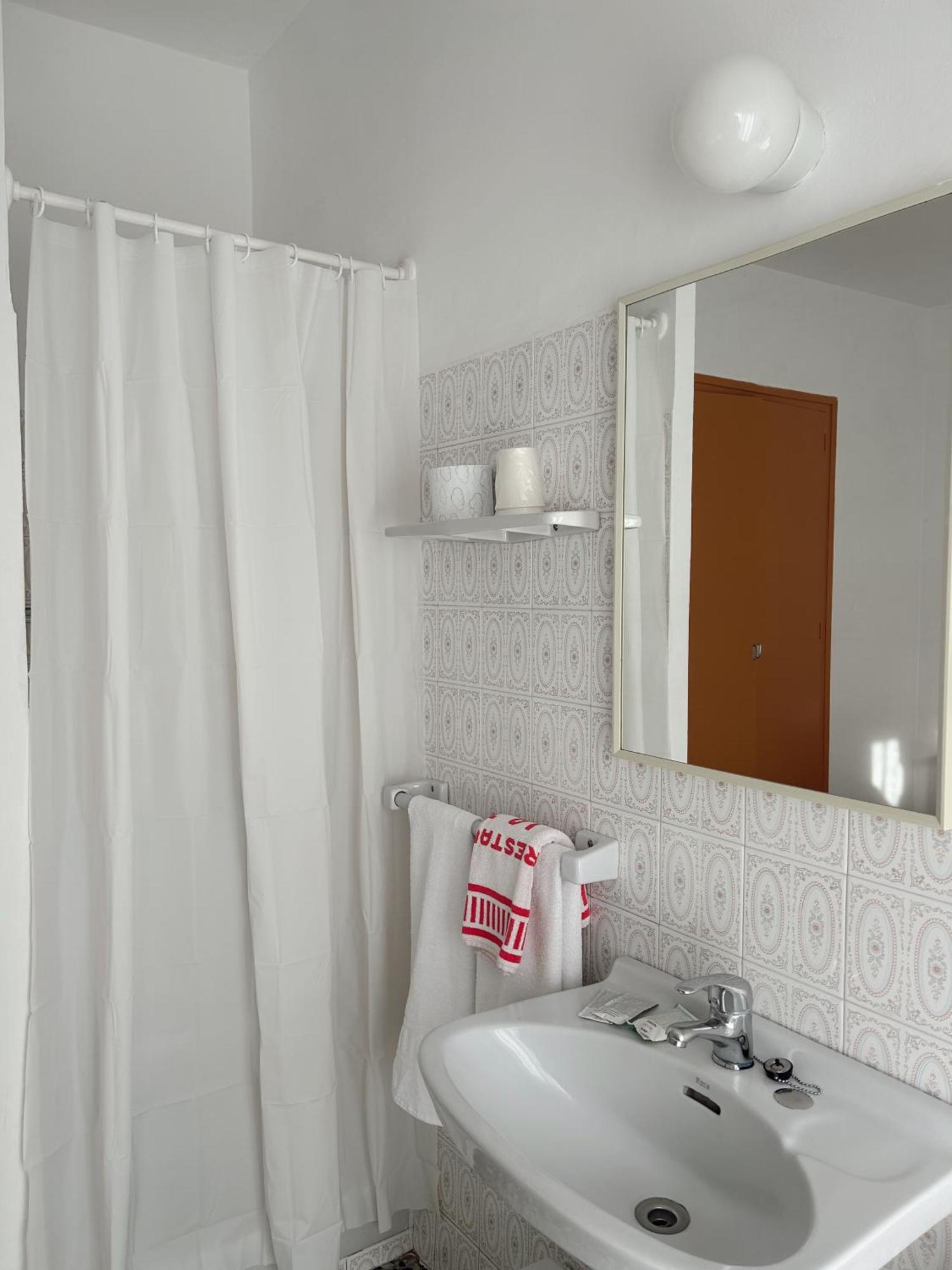Hostal La Tina El Port De La Selva 외부 사진